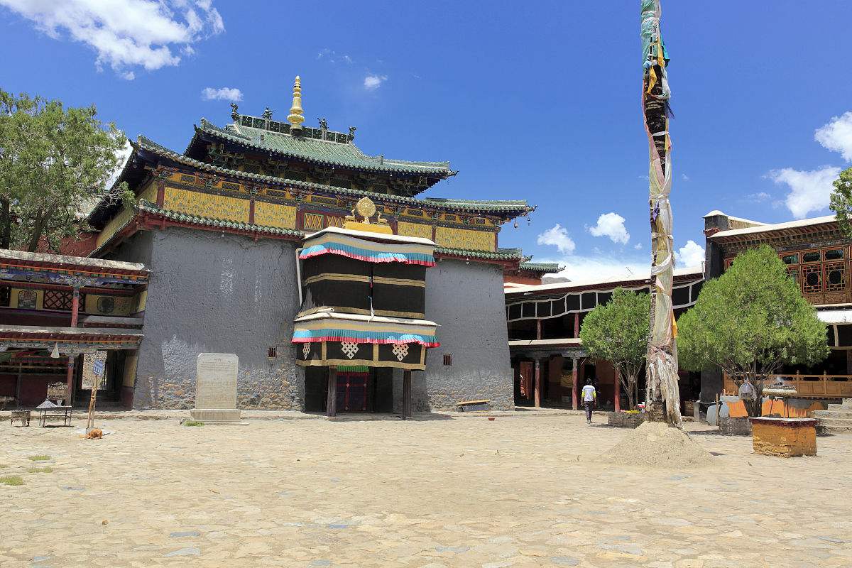Shalu monastery