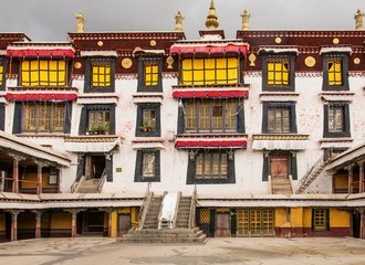 Drepung monastery assembly halls