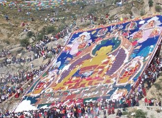 Shoton festival Tibet