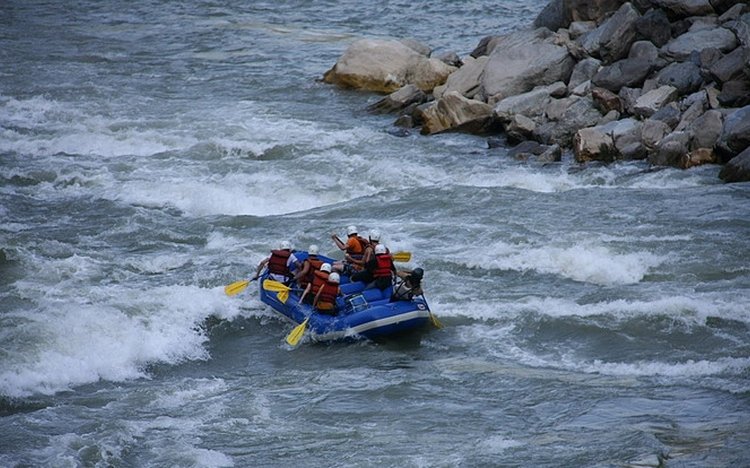 Rafting on River Kali Gandaki