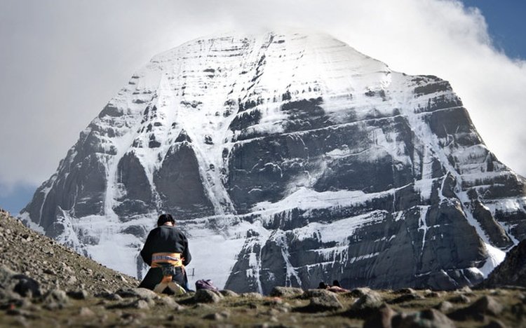 When to visit Mount Kailash