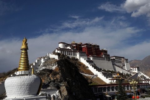 Potala-Palace-Tibet-tour