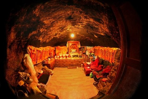 Chim-puk hermitage cave