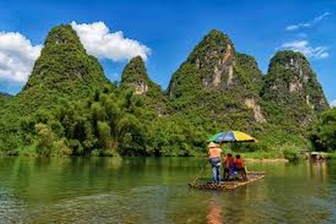 Bamboo rafting on Yulong River