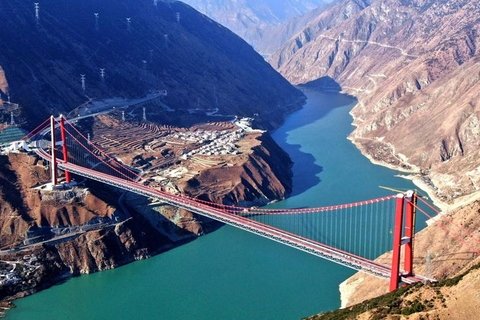 Bridge on the highway from Yaan to Kangding