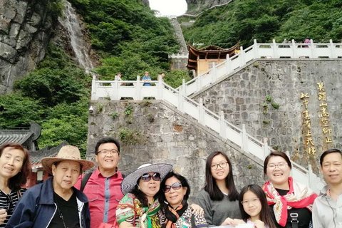 Ciauciau family in front of Tianmen cave